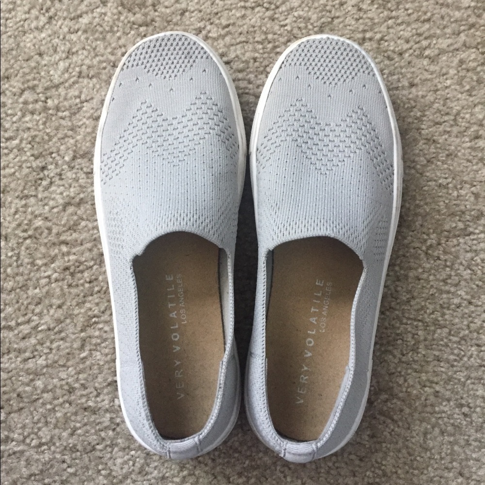 VERY VOLATILE SNEAKERS - GRAY
